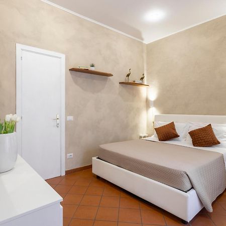 Rita Apartment In Trastevere Rome Buitenkant foto