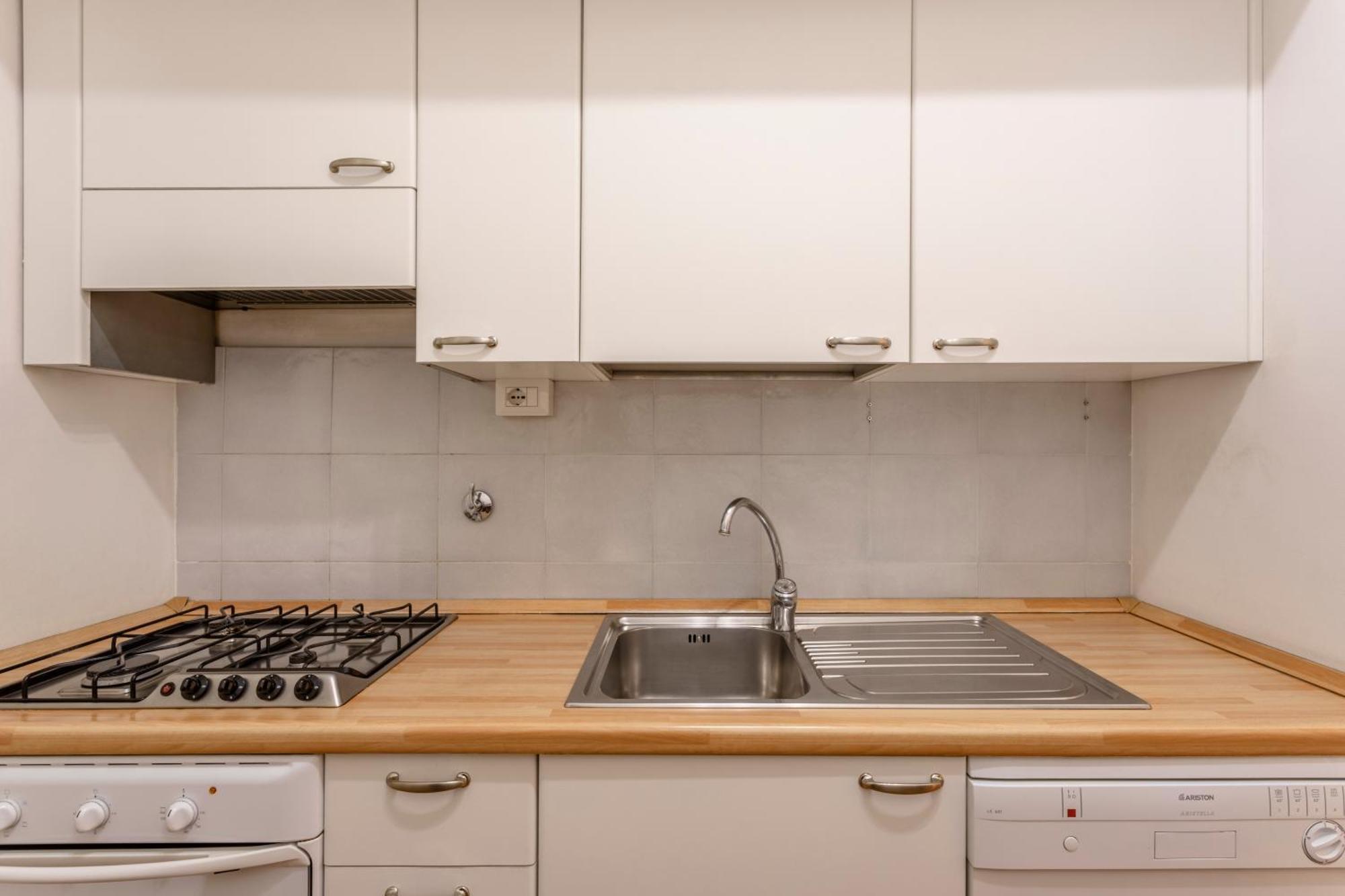 Rita Apartment In Trastevere Rome Buitenkant foto
